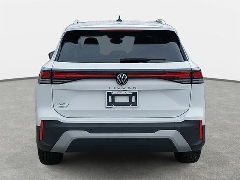 New 2026 Volkswagen Tiguan S image 6