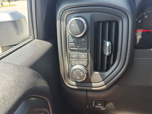 Certified 2025 GMC Sierra 2500 Pro w/ Convenience Package AWD/4WD image 20