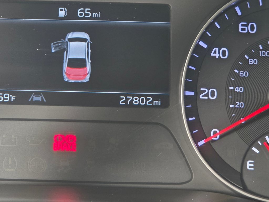Used 2023 Kia Forte GT FWD image 16