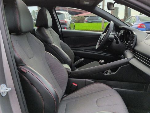 Used 2021 Hyundai Elantra N Line image 30
