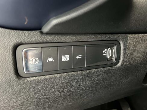 Used 2024 Chevrolet Equinox EV LT FWD image 29