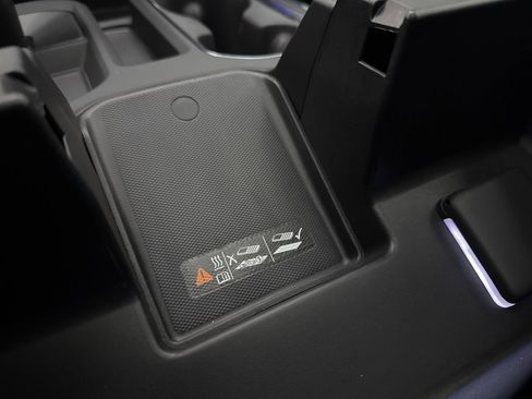 New 2026 GMC Sierra 1500 SLT w/ SLT Premium Plus Package image 54