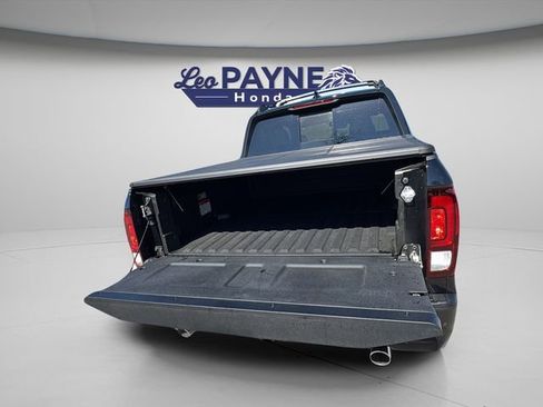New 2026 Honda Ridgeline Black Edition image 10