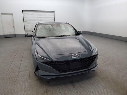 Used 2023 Hyundai Elantra SEL image 14