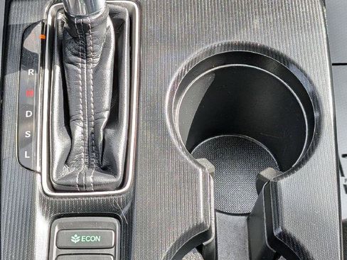 Certified 2024 Honda Civic EX image 18