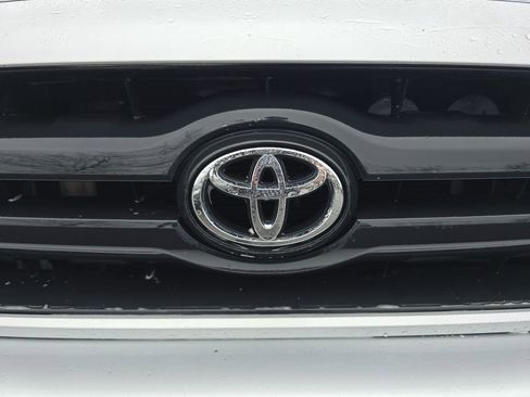 Used 2007 Toyota Tacoma PreRunner image 31