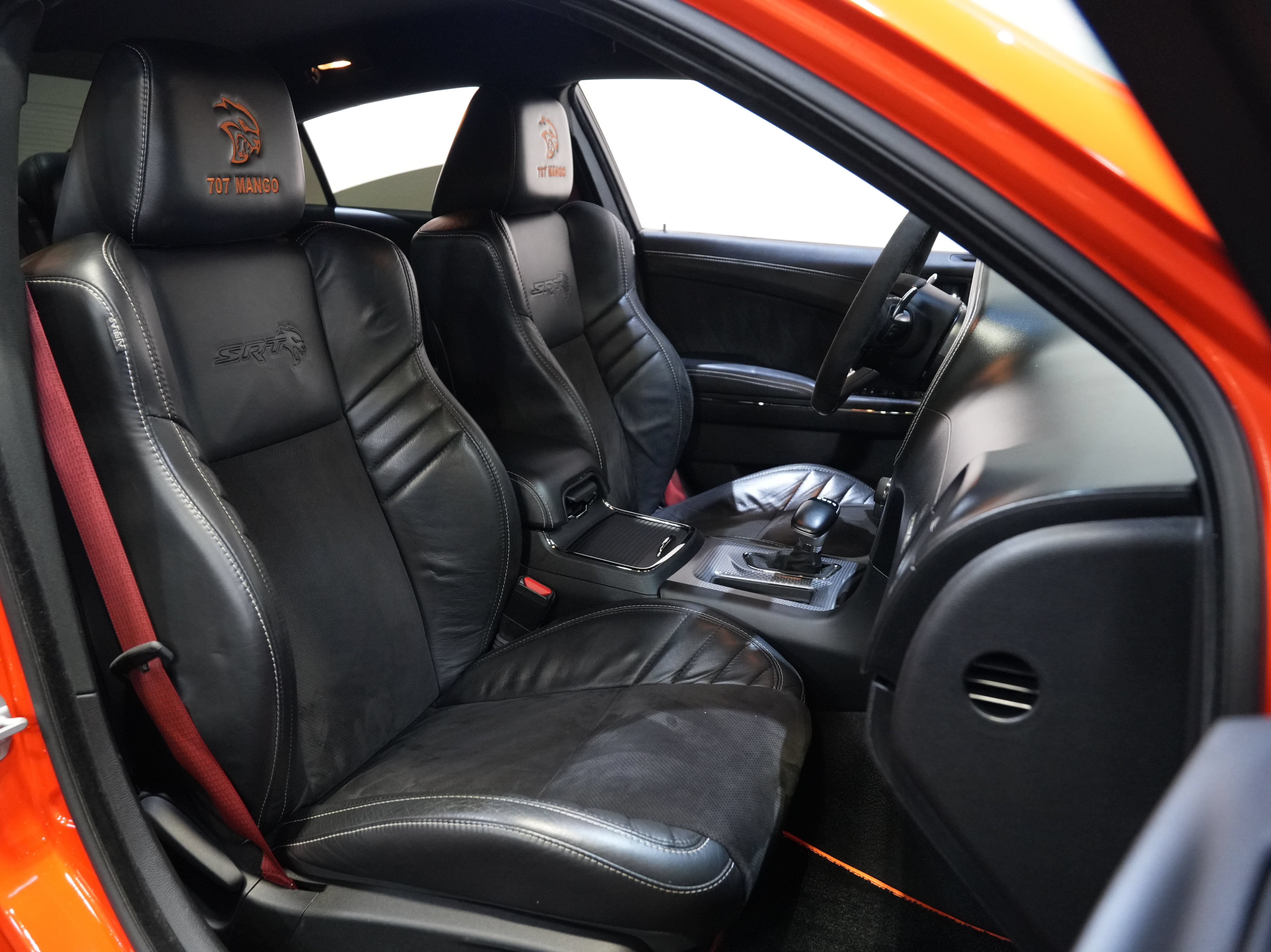 Used 2019 Dodge Charger SRT Hellcat w/ Navigation & Travel Group RWD image 34