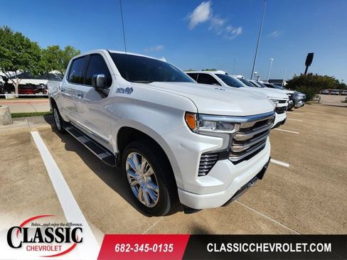 Used 2022 Chevrolet Silverado 1500 High Country w/ High Country Premium Package AWD/4WD image 1