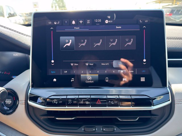 New 2026 Jeep Compass Limited AWD/4WD image 13