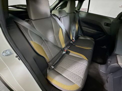 Certified 2025 Subaru Crosstrek 2.5i Sport w/ Crosstrek Mirror Package image 29