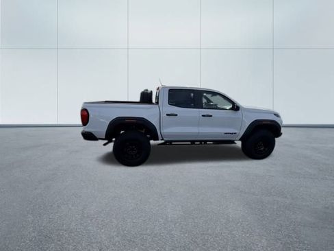 New 2025 GMC Canyon AT4 w/ AT4X AEV Edition image 7