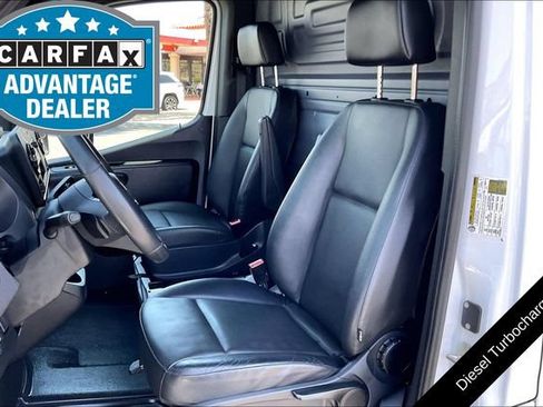 Used 2025 Mercedes-Benz Sprinter 2500 image 22
