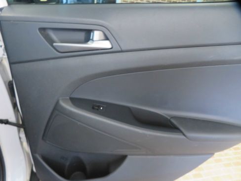 Used 2017 Hyundai Tucson Night AWD/4WD image 21