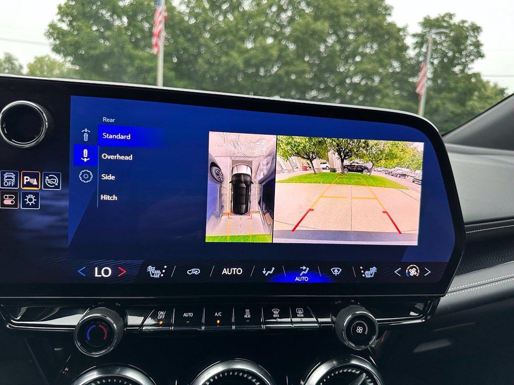Certified 2024 Chevrolet Blazer EV LT AWD/4WD image 16