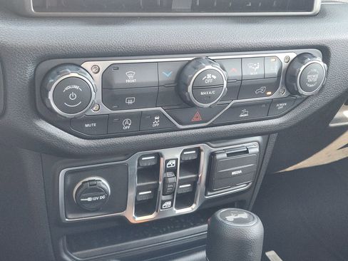 New 2026 Jeep Wrangler Unlimited Sport AWD/4WD image 18