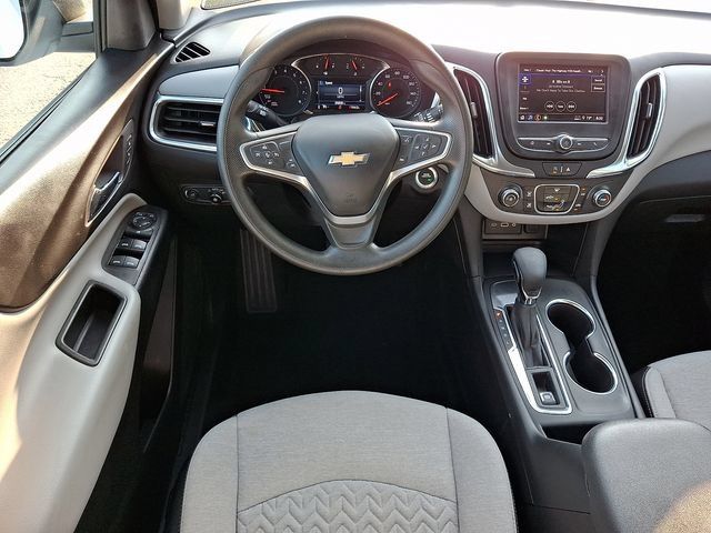 Certified 2023 Chevrolet Equinox LS w/ LS Convenience Package FWD image 12