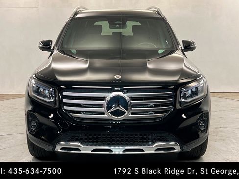 Certified 2026 Mercedes-Benz GLB 250 4MATIC image 8