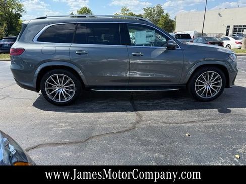 Certified 2026 Mercedes-Benz GLS 450 4MATIC image 4