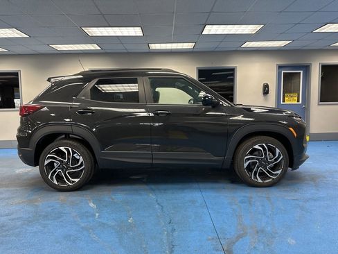 New 2026 Chevrolet TrailBlazer RS w/ Convenience Package image 2