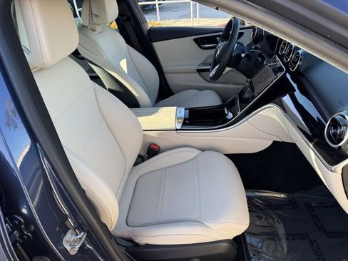 Used 2024 Mercedes-Benz C 300 Sedan image 6