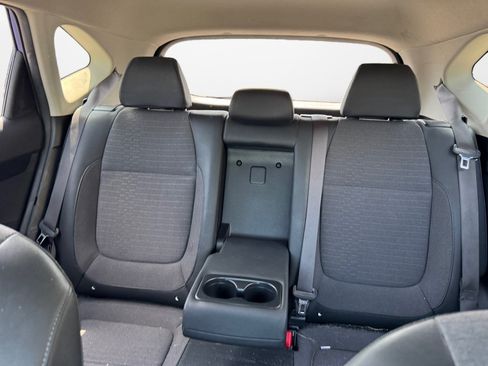 Used 2023 Kia Seltos S FWD image 12