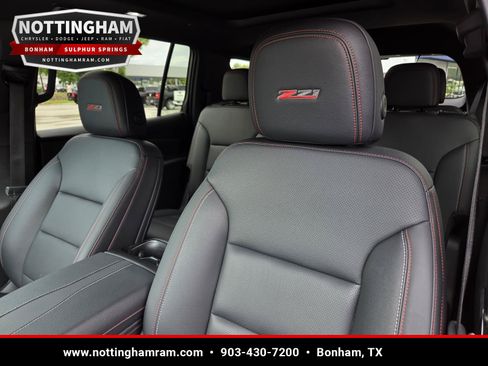 Used 2024 Chevrolet Traverse Z71 w/ Enhanced Driving Package AWD/4WD image 26