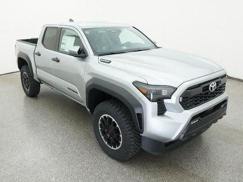 New 2025 Toyota Tacoma TRD Off-Road image 13