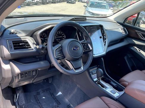 Certified 2025 Subaru Ascent Touring AWD/4WD image 19