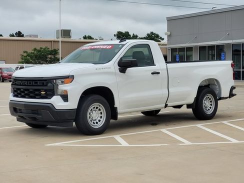 Used 2022 Chevrolet Silverado 1500 W/T RWD image 3