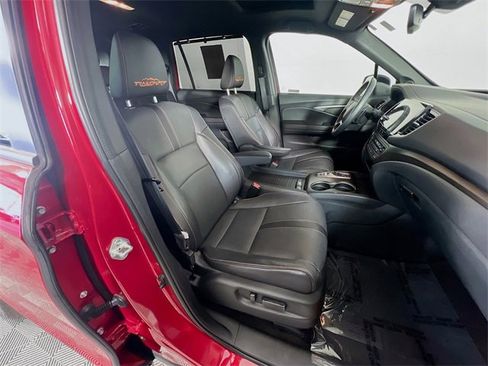 Used 2023 Honda Passport TrailSport image 29