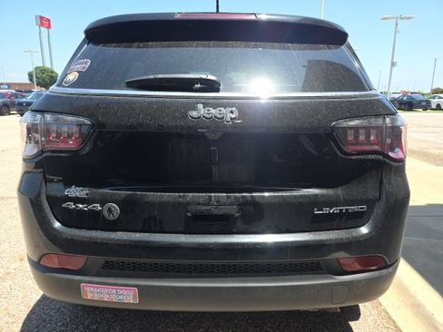 Used 2022 Jeep Compass Limited AWD/4WD image 4
