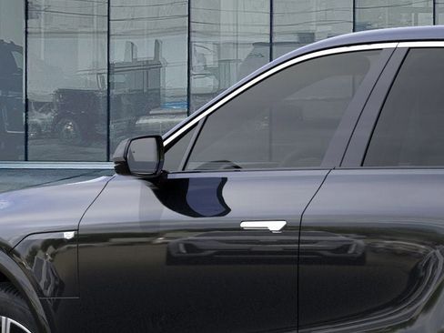 New 2026 Cadillac Lyriq Luxury image 12