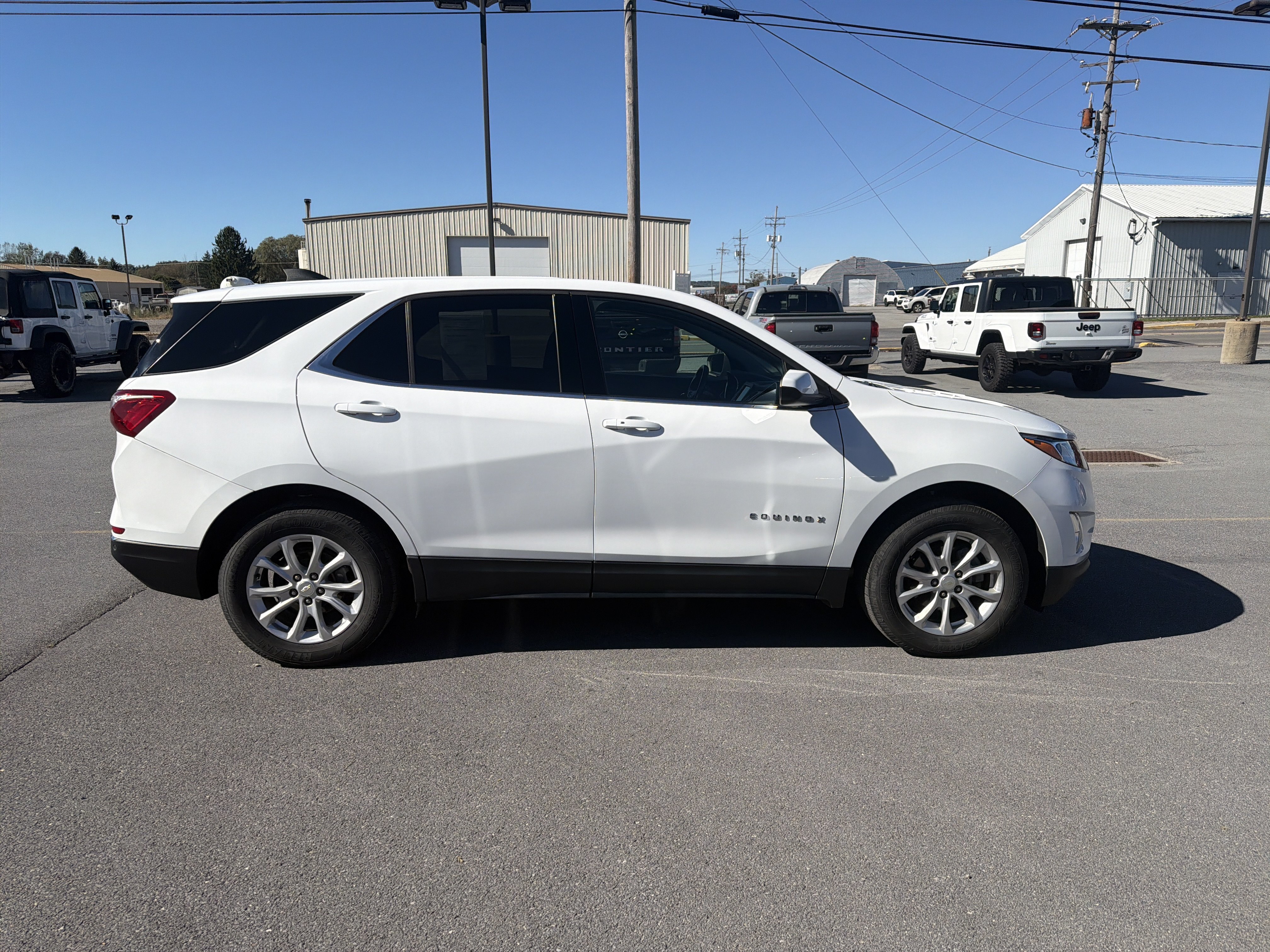 Used 2020 Chevrolet Equinox LT AWD/4WD image 13