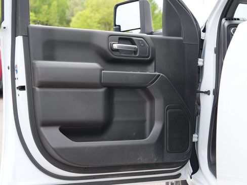Used 2024 GMC Sierra 3500 Pro AWD/4WD image 14
