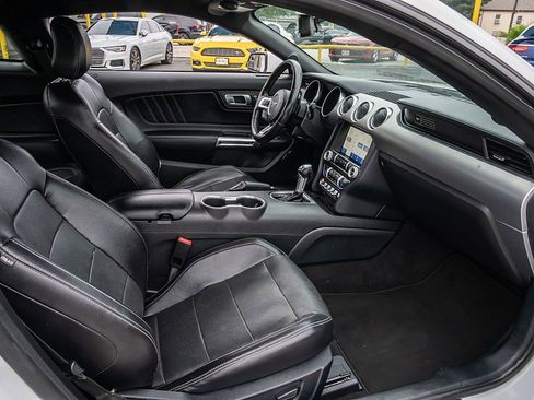 Used 2020 Ford Mustang GT Premium RWD image 14