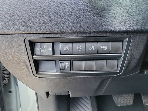 Used 2024 Toyota Tundra SR5 AWD/4WD image 33