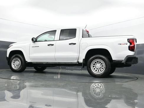 Used 2025 Chevrolet Colorado W/T image 36