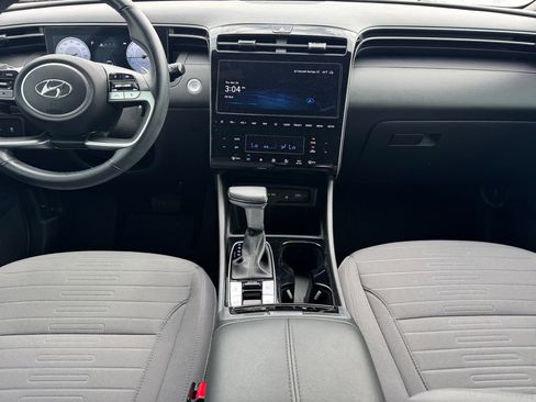 Used 2023 Hyundai Santa Cruz SEL Premium image 10