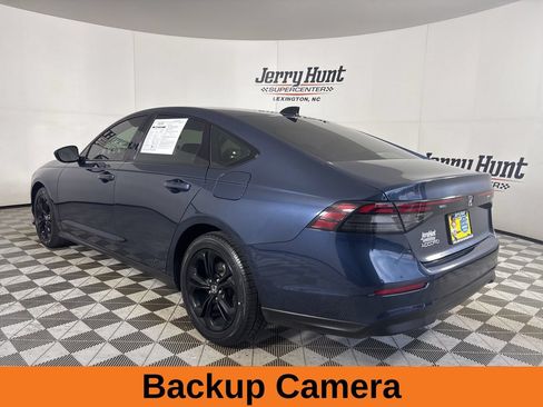 Used 2025 Honda Accord SE image 8