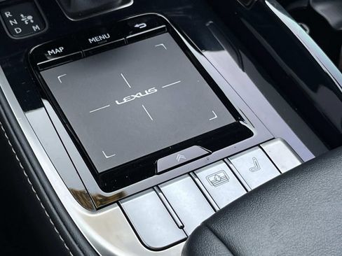 Used 2019 Lexus LS 500 F Sport w/ Accessory Package (Z1) AWD/4WD image 36