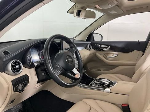 Used 2016 Mercedes-Benz GLC 300 4MATIC image 23