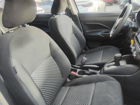 Used 2023 Nissan Versa S w/ Trunk Package FWD image 43