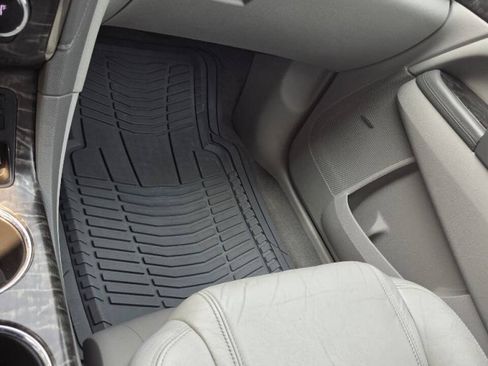 Used 2013 Buick Enclave Premium AWD/4WD image 15