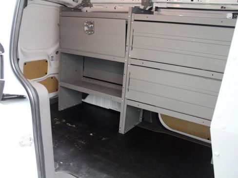 Used 2022 Ford Transit Connect XL image 22