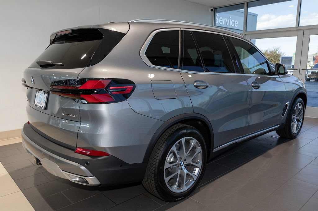 Used 2026 BMW X5 xDrive40i w/ Premium Package AWD/4WD image 5