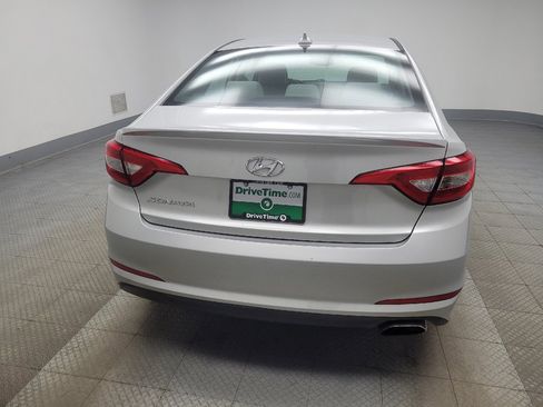 Used 2017 Hyundai Sonata SE FWD image 7