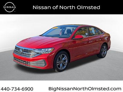 Used 2023 Volkswagen Jetta SE w/ Panoramic Sunroof Package