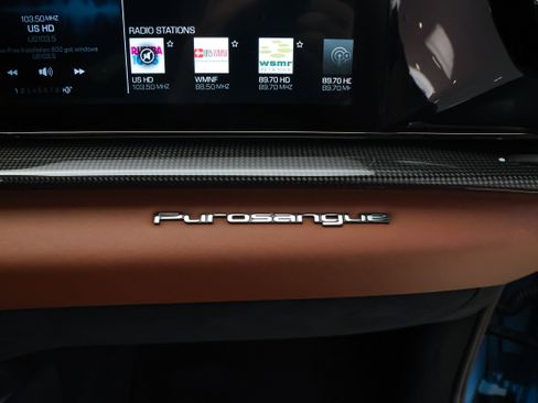 Used 2025 Ferrari Purosangue image 16