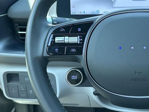 Used 2025 Hyundai Ioniq 6 SEL image 12