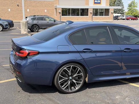 Used 2021 BMW 530i xDrive w/ M Sport Package AWD/4WD image 5